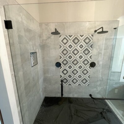 Woodstock Shower Door Enclosure | Glass Project Spotlight 1 - Glass Company Woodstock Glass