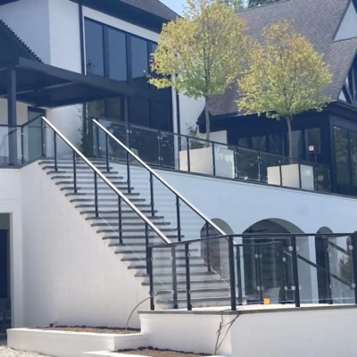 Sandy Springs Glass Handrail Project Spotlight 13 - Glass Company Atlanta Glass